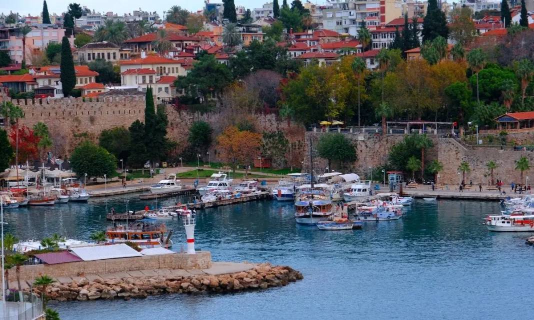 Kaleiçi’nde Tarihi Balık Hali Yeniden Canlanacak mı? 4